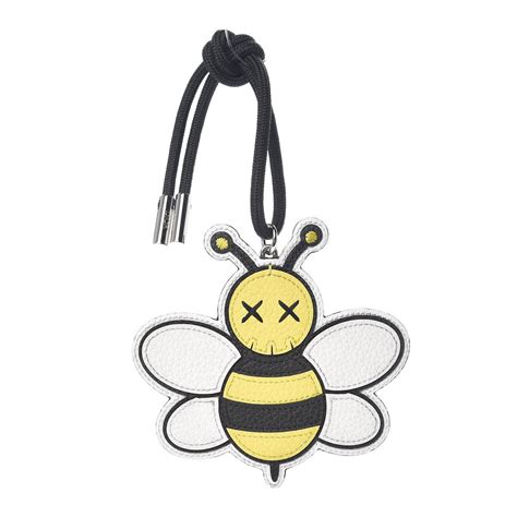 dior bee charm